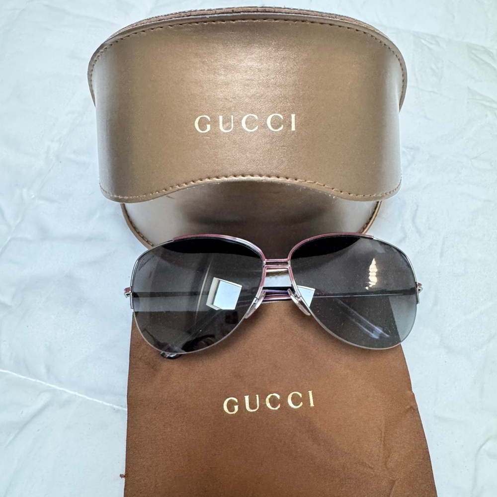 Gucci Black and Silver Sunglasses